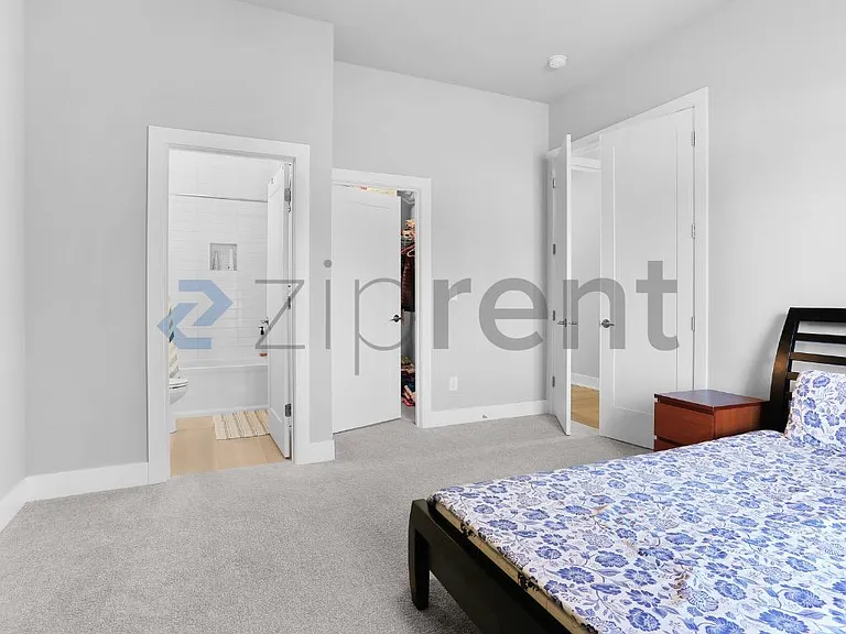 24369 NE 24th St — Photo 11