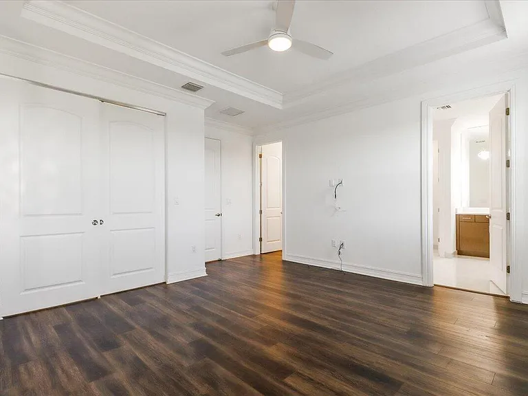 10098 Akenside Dr — Photo 26