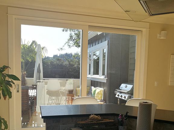 4th image of 9832 NE 116th St