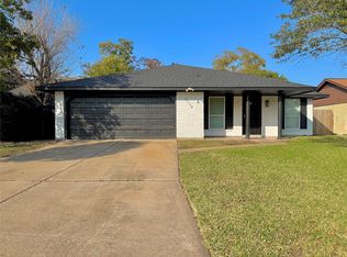 2134 Rainy River Dr, Houston, TX 77088