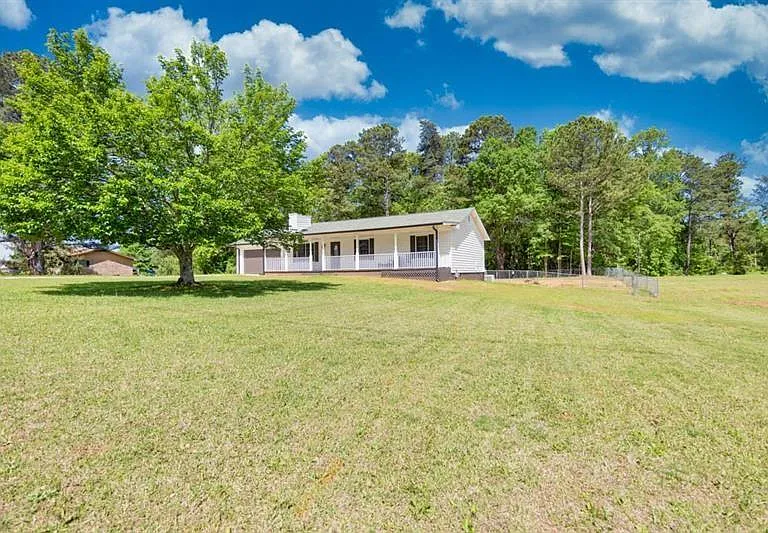3200 Lee Dr — Photo 4