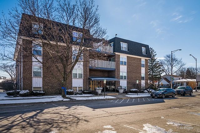 1st image of 9146 Grand Ave APT 3SW