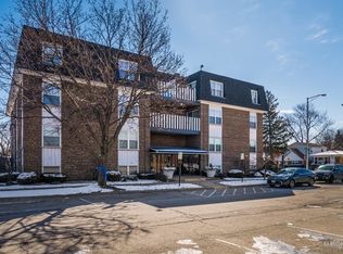 9146 Grand Ave APT 3SW, Franklin Park, IL 60131
