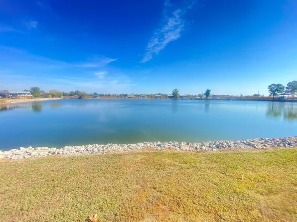 213 Retriever Loop Lot 213 & 214, Crump, TN 38327