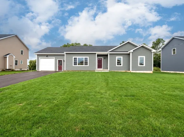 604 Grandview Ave, Ludlow, MA 01056