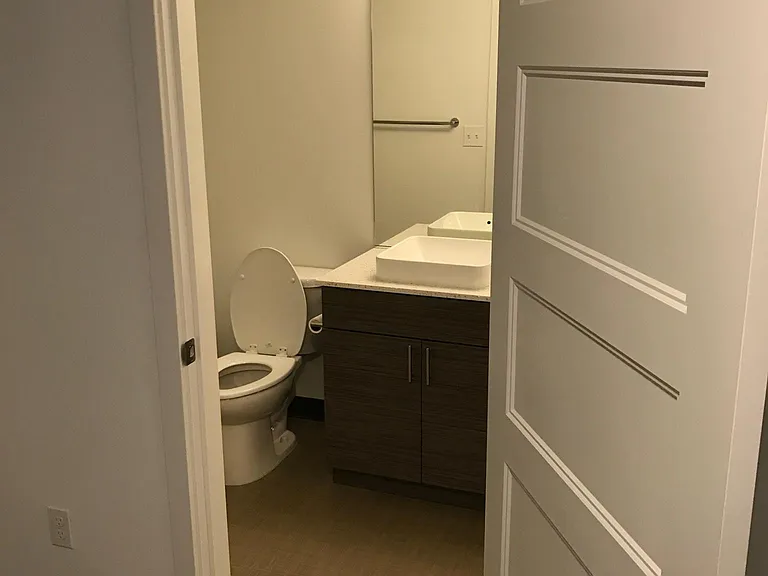 Queen Anne Flats — Photo 106