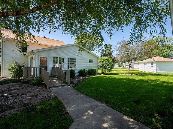 3rd image of 204 Odell Rd