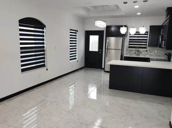906 N Woodson Ave #1, Edinburg, TX 78541