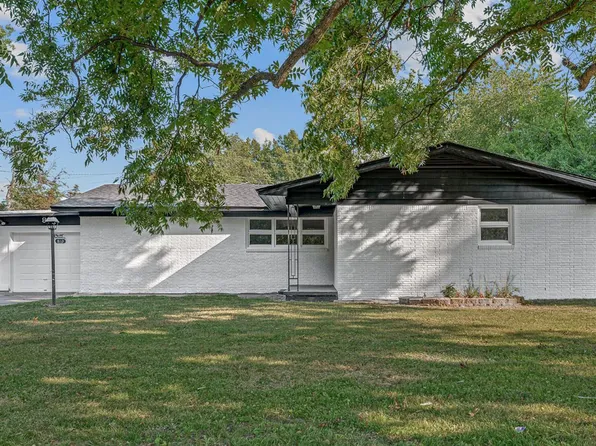 810 Robindale Rd, Blytheville, AR 72315