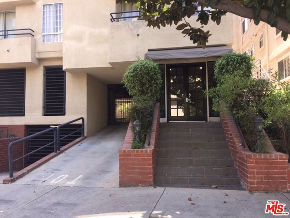 1st image of 1169 Wellesley Ave APT 102