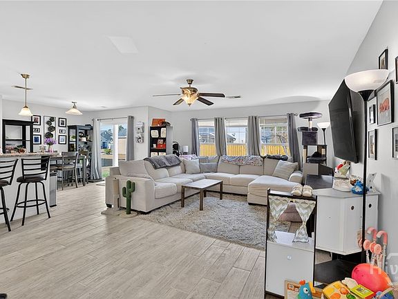 5th image of 94 Burnt Oak Road