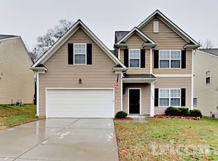 11709 Oak St, Charlotte, NC 28269