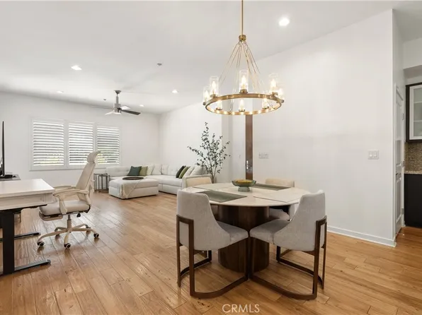 21 Gramercy Unit 102, Irvine, CA 92612