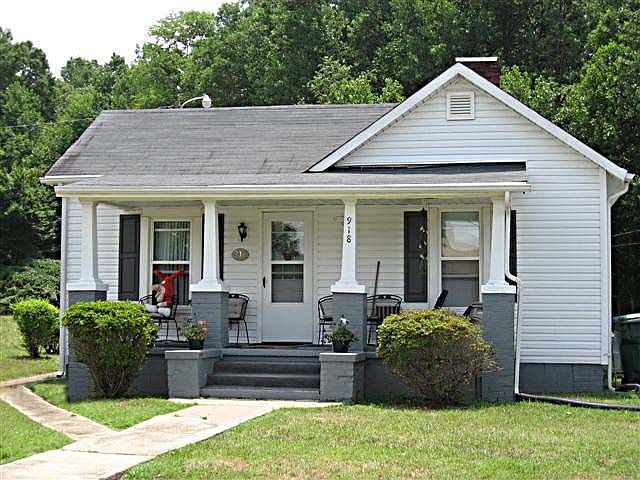 1st image of 918 Sharpe Ave