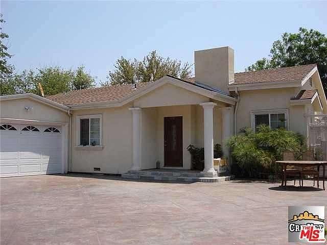 1st image of 9142 Woodley Ave