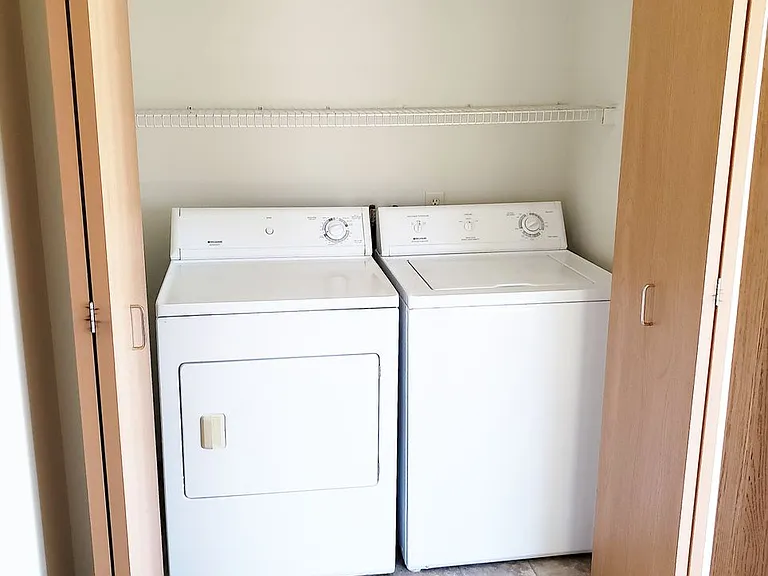 Prairie Crest Apartments — Photo 91