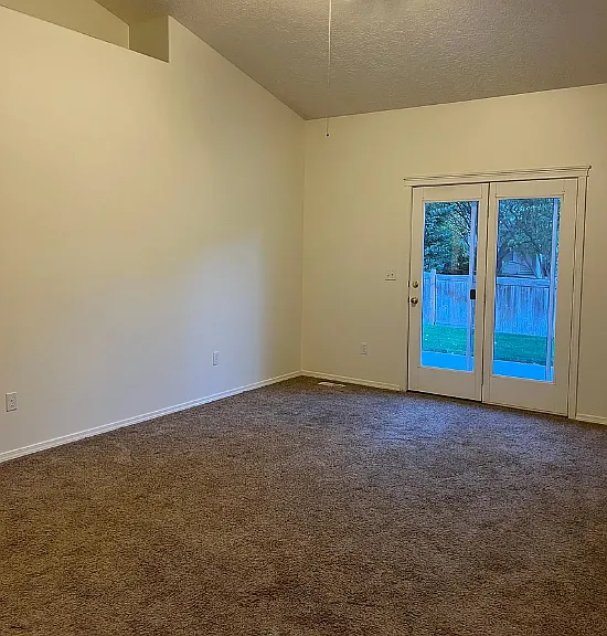 2244 N Hickory Way — Photo 7