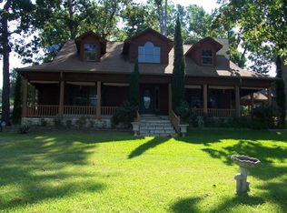 1302 County Road 371, Broaddus, TX 75929