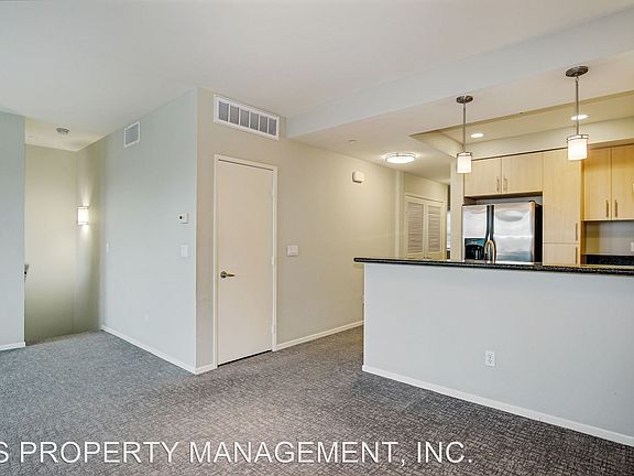 5th image of 405 W 2nd Ave Unit 1107