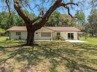 3743 Autumn Palm Dr, Zephyrhills, FL 33541