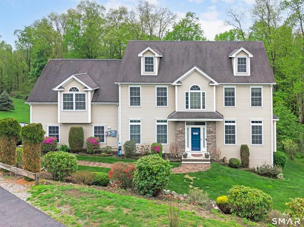 12 Davis Road, Oxford, CT 06478