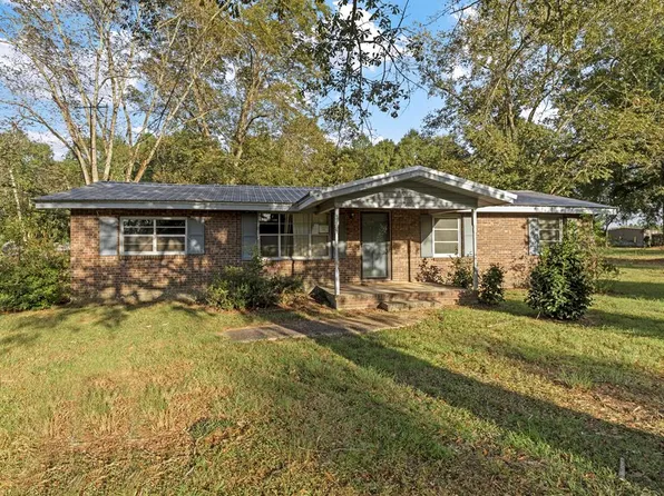 1136 Enon Rd, Webb, AL 36376