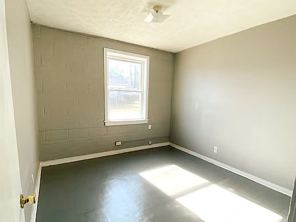 5th image of 110 S 21st St #3