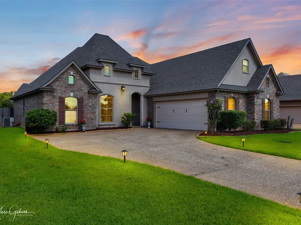605 Bitter Pecan Dr, Bossier City, LA 71111