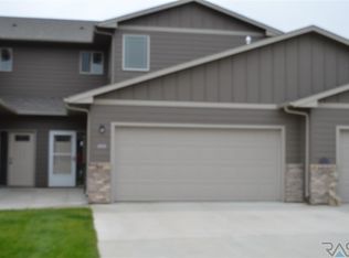 4414 W Shipton St, Sioux Falls, SD 57108
