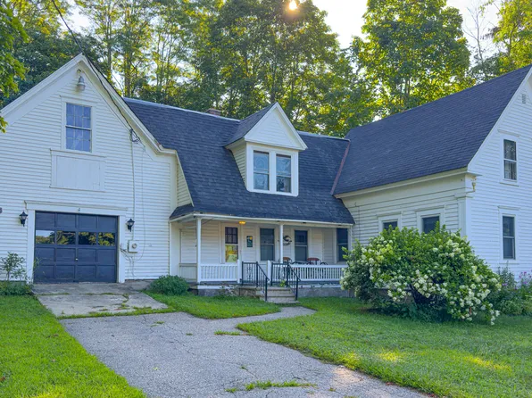 28 Sebago Road, Hiram, ME 04041