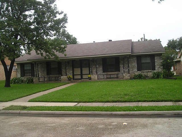 1st image of 2325 Northview Dr