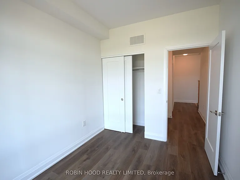 135 Colborne St E #NA — Photo 14