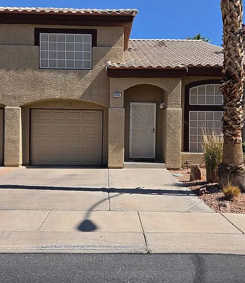 690 Barbary Coast Ave — Photo 5
