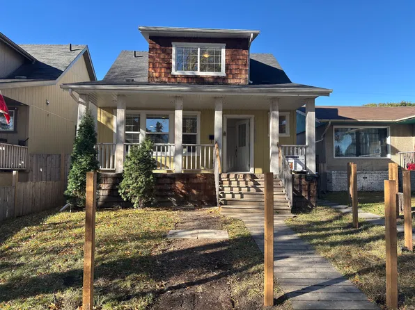 11208 51st St NW, Edmonton, AB T5W 3E8