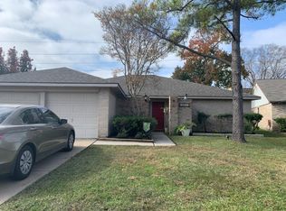 10619 Rabbit Oak Dr, Houston, TX 77065