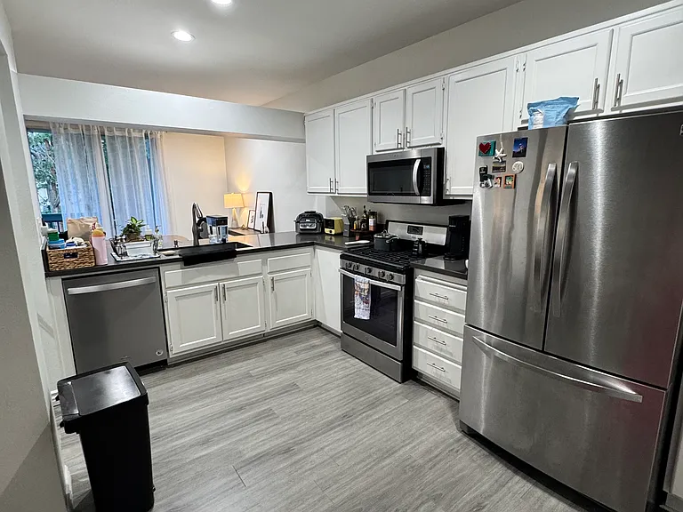 1445 Brett Pl #114 — Photo 2