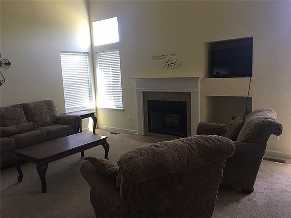 5th image of 8327 Westcliffe Dr