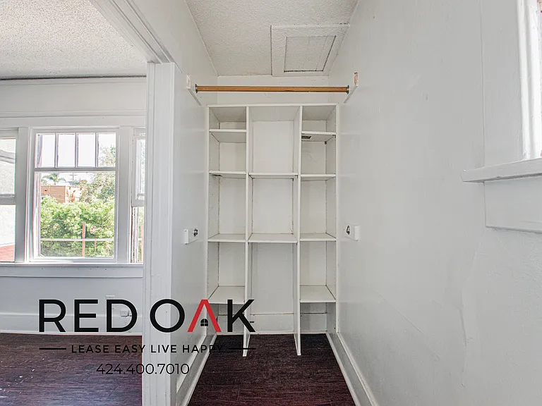 246 Newport Ave #C — Photo 3