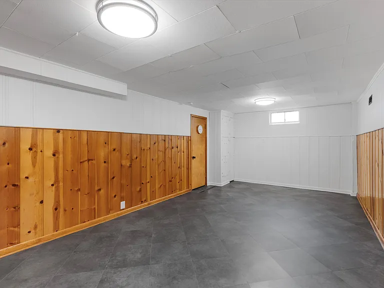 5718 Pratt St — Photo 21