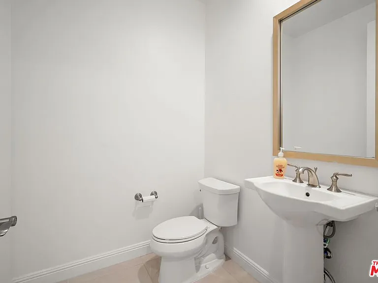 20244 W Albion Way — Photo 17
