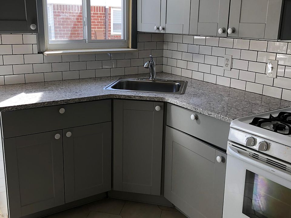 1st image of 14917 79th St #1