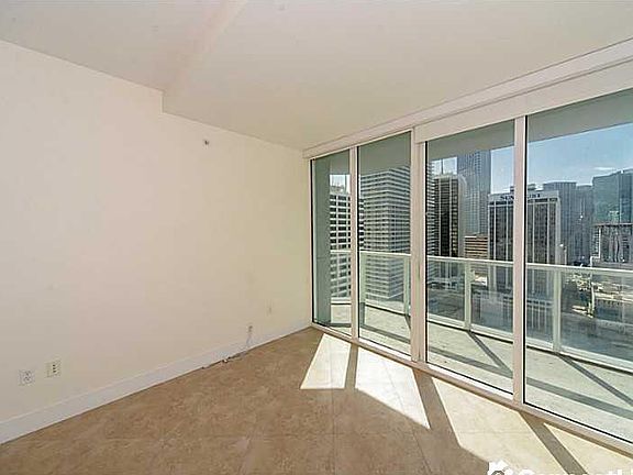 3rd image of 253 NE 2nd St APT 2710