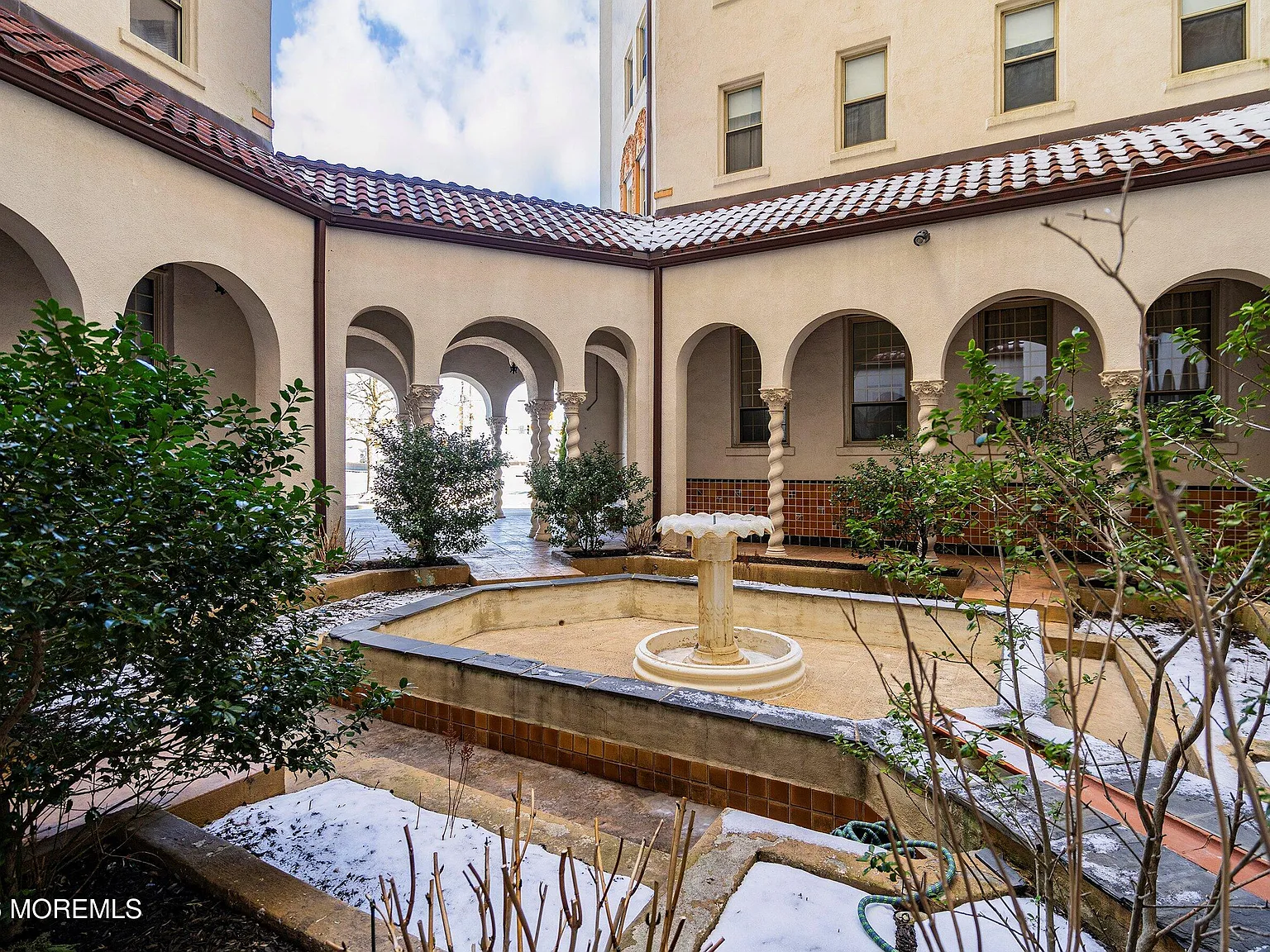 1 bed, $2,400 — Photo 3