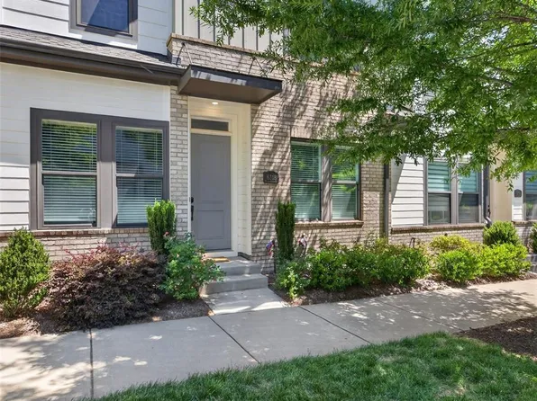 6318 Southgrove St, Charlotte, NC 28277