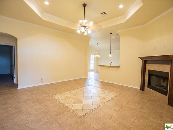 4th image of 3807 Salt Fork Dr