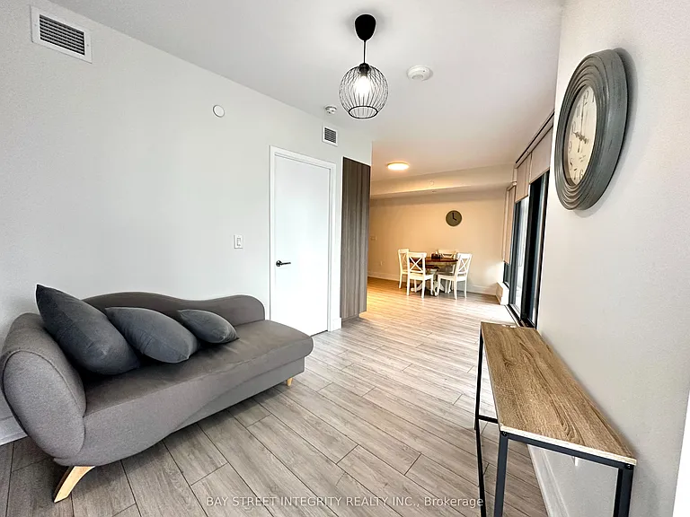 11 Wellesley St W #1111 — Photo 11