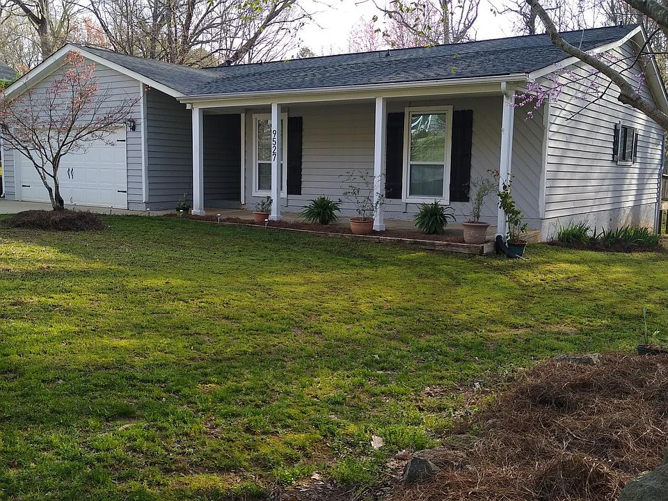 1st image of 9527 Rainbow Forest Dr