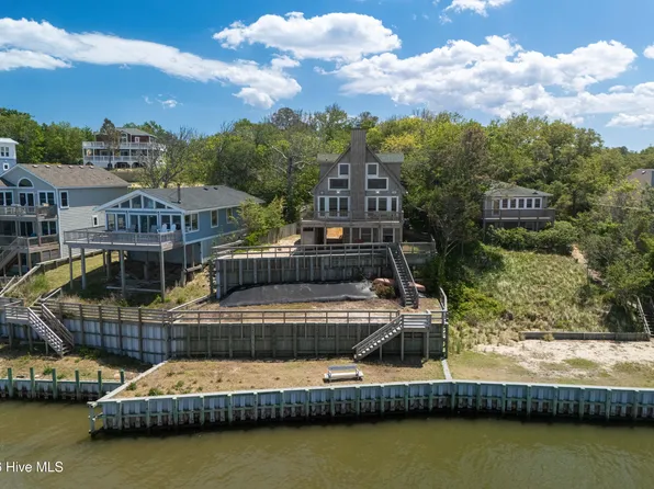 103 Sir John White Court, Kill Devil Hills, NC 27948