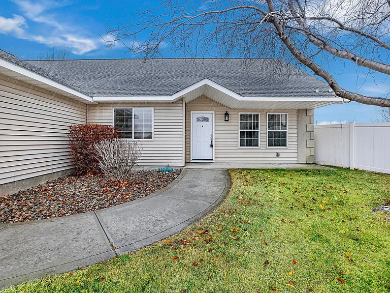 314 Shadetree Trl — Photo 25