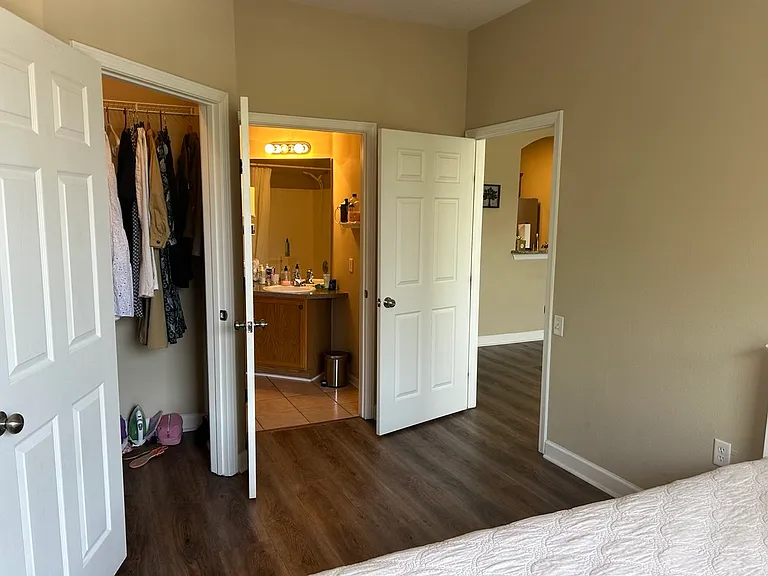 10550 Baymeadows Rd #827 — Photo 10
